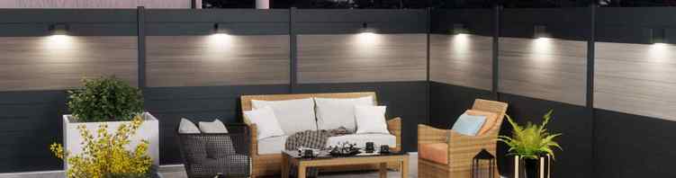 WPC Sichtschutz gemischt mit ALU Panelen